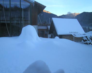 Schnee im eigenen Garten von Freizeitanlagen Home Snow Reiter